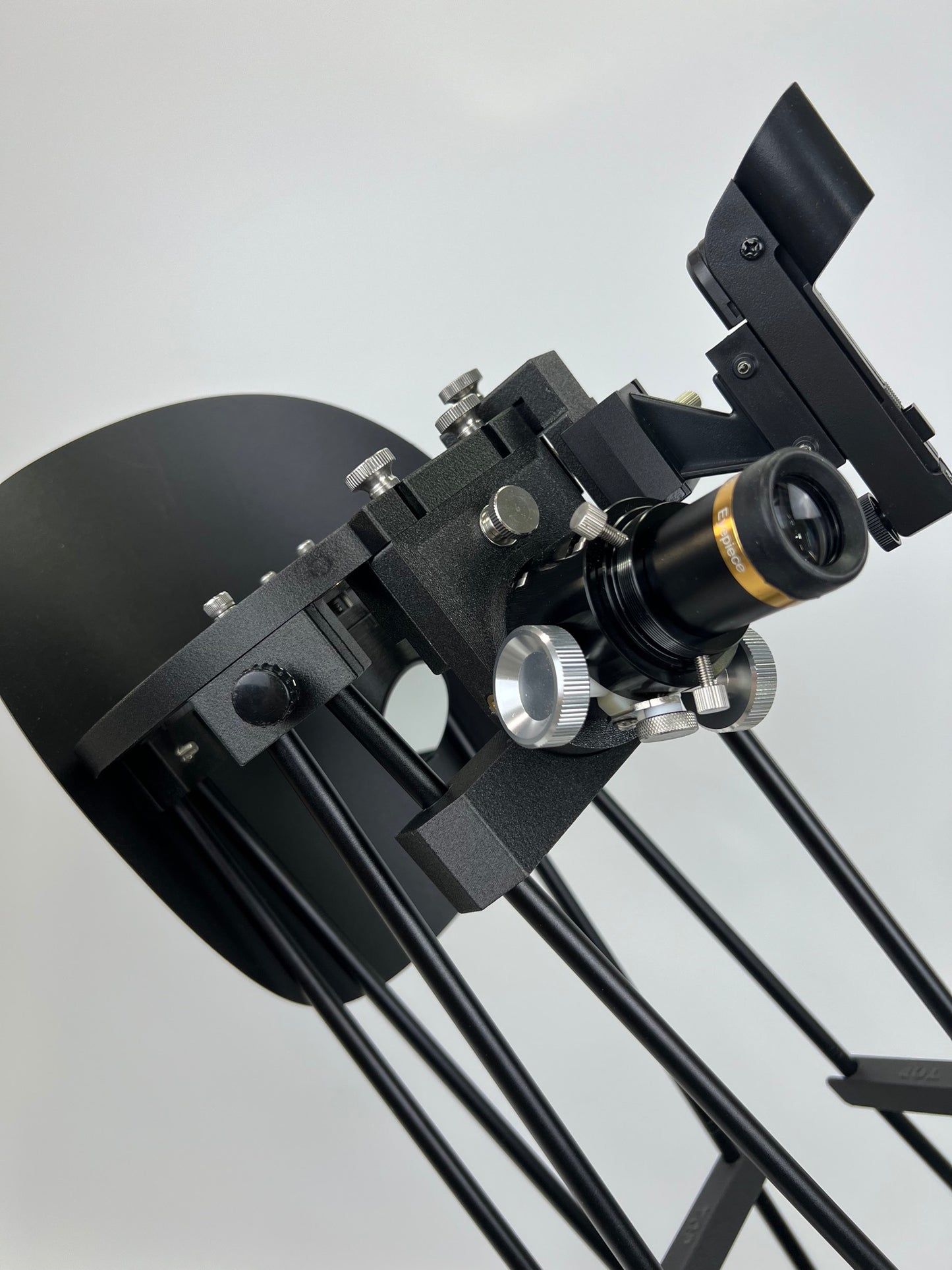 HandyDob6 – 6-Inch Ultra Light Travel Dobsonian Telescope