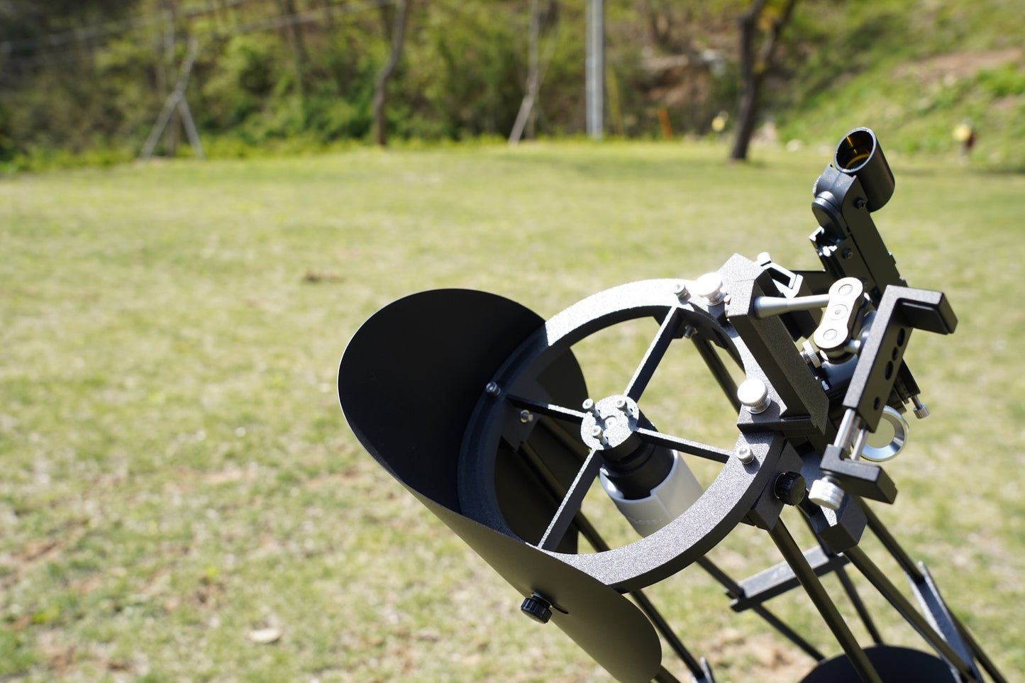 HandyDob6 – 6-Inch Ultra Light Travel Dobsonian Telescope